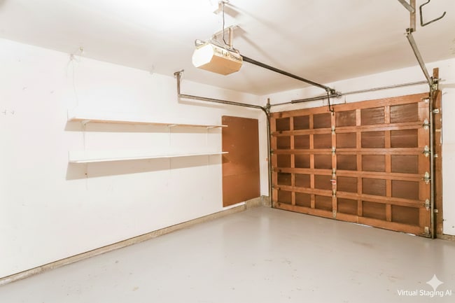 Building Photo - Amazing Attached Home in Lake Oswego is a Must See!