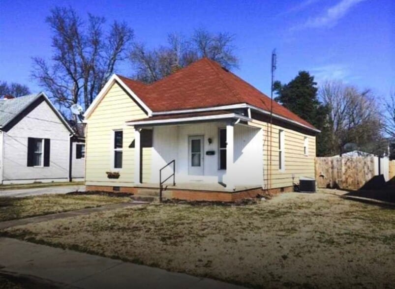 Building Photo - 409 N Third St