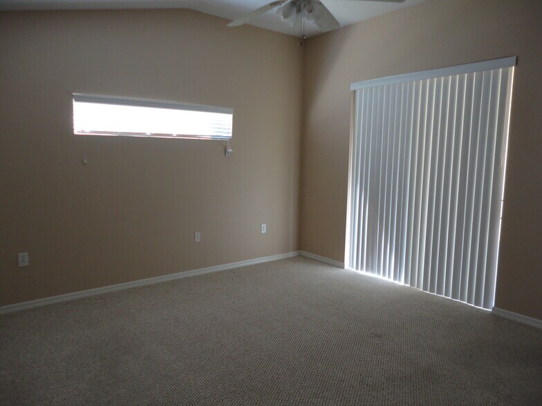 Building Photo - 30450 Wrencrest Dr