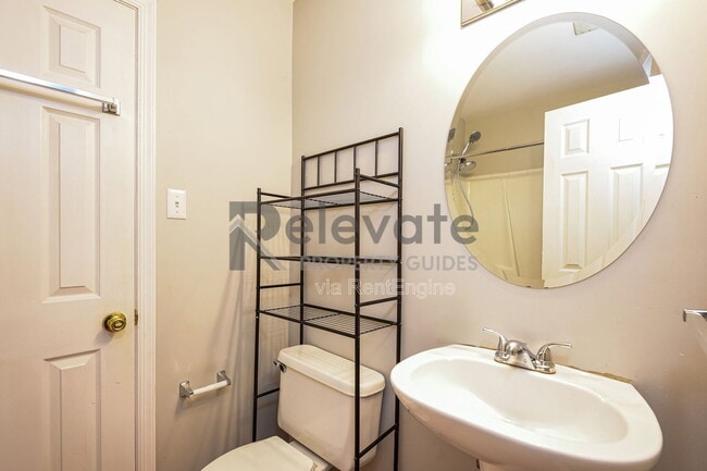 Building Photo - 2914 Port View Ct