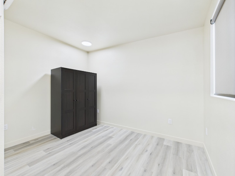 Building Photo - 8455 Langdon Ave