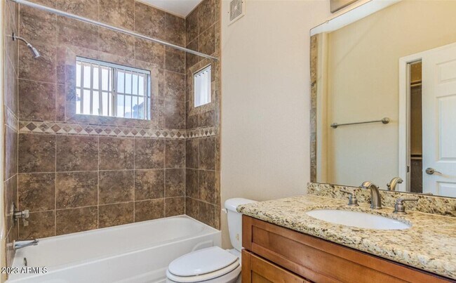 Building Photo - 13700 N Fountain Hills Blvd