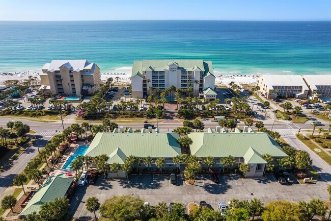 Primary Photo - Beautifully furnished 2B/2B condo steps fr...