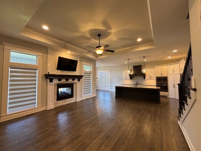 Building Photo - Modern Olathe Beauty with Covered Lanai, Loft & Main-Level Primary Suite