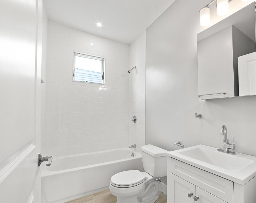 Building Photo - 146 Boston St