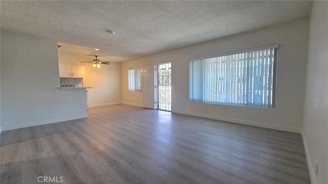 Building Photo - 1803 W Sumac Ln