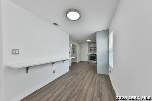 Building Photo - 422 Wagner Ave