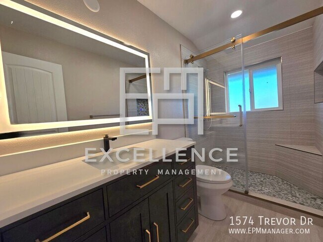 Building Photo - 1574 Trevor Dr