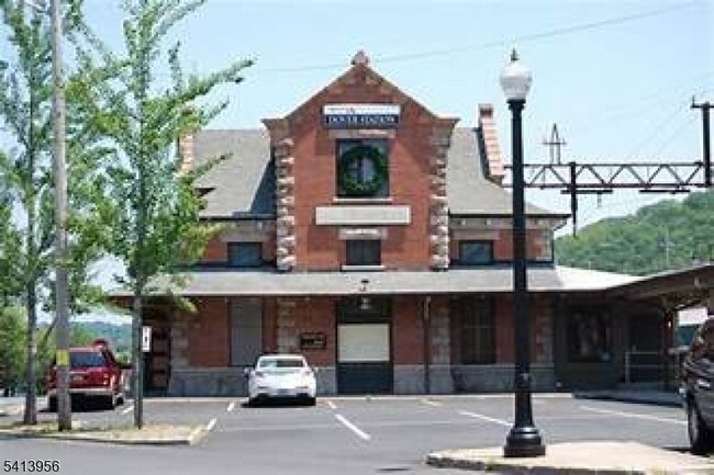 Building Photo - 680 NJ-15