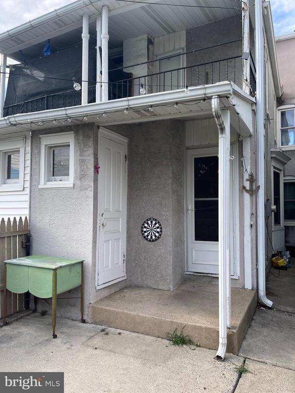 Building Photo - 1240 Buttonwood St