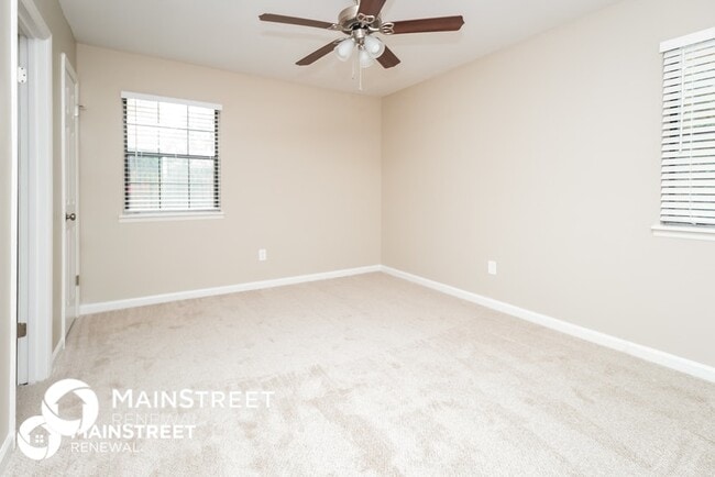 Building Photo - 2210 Cherokee Valley Trail