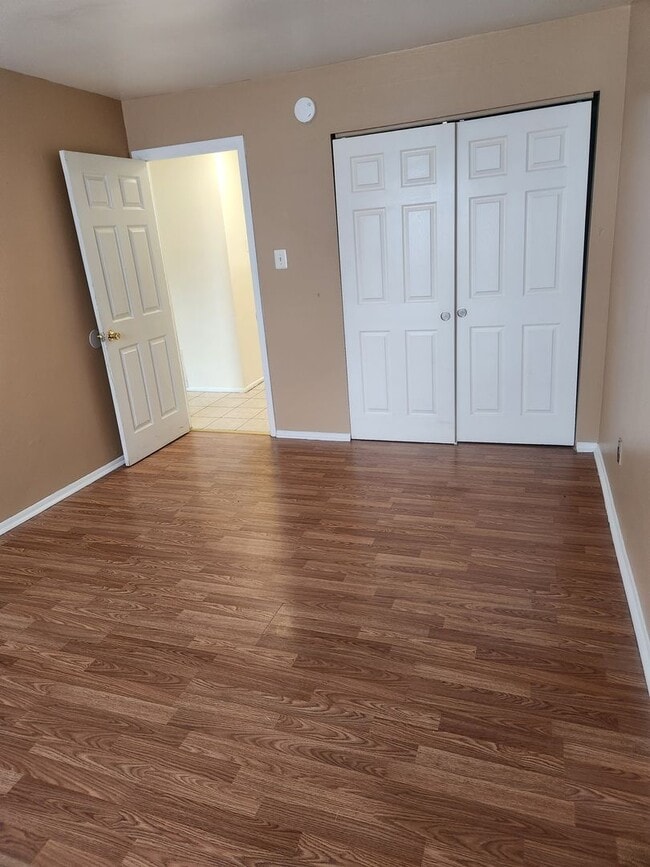 Building Photo - 4320HOWELL UNIT A &amp; B