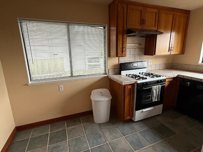 Building Photo - 1375 Grizzly Peak Blvd