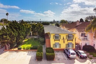 Building Photo - *OPEN HOUSE: 5/4 3-4PM* 2BR in Pacific Bea...