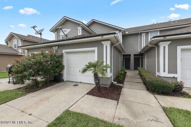 Building Photo - 631 Scrub Jay Dr