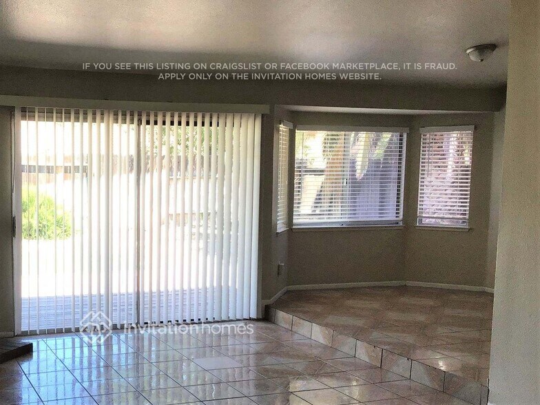 Building Photo - 2358 W College Ave