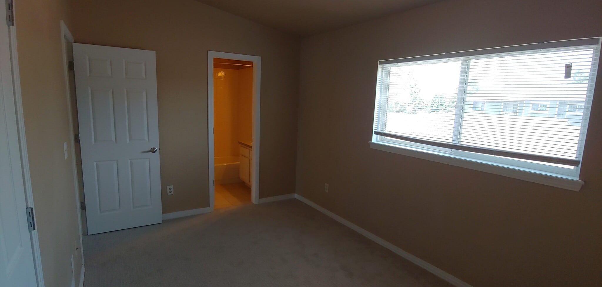 Building Photo - 1730 S Helena St