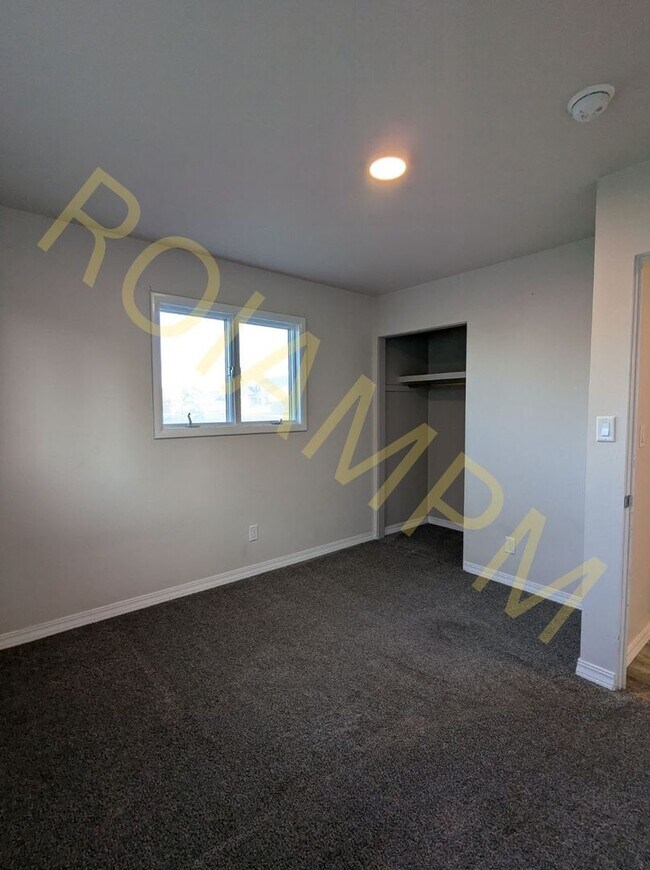 Building Photo - Charming 4-Bed 2-Bath house in Buhl