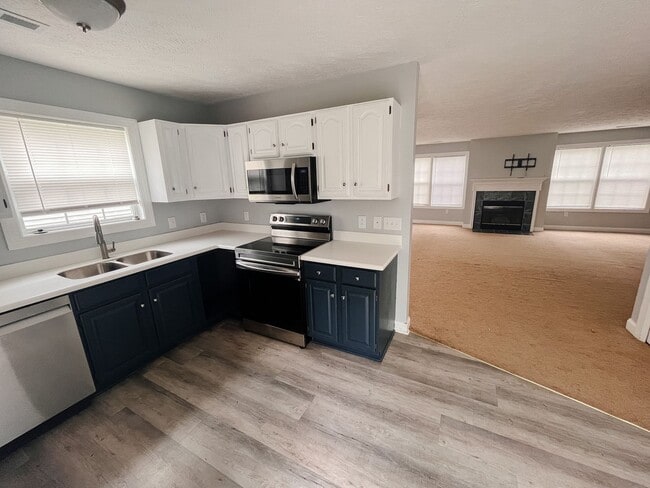 Building Photo - 295 Silver Leaf Dr NW