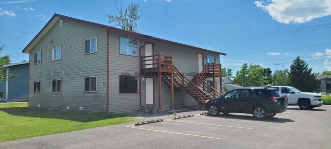 Building Photo - 413 S 20th Ave