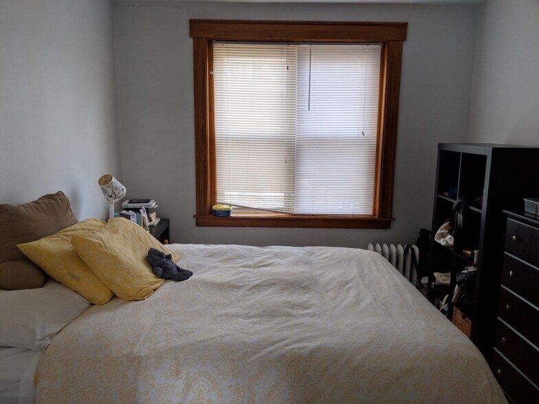 Building Photo - 97 Hancock St