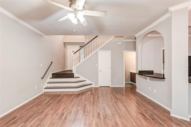 Building Photo - 4501 Whispering Valley Dr