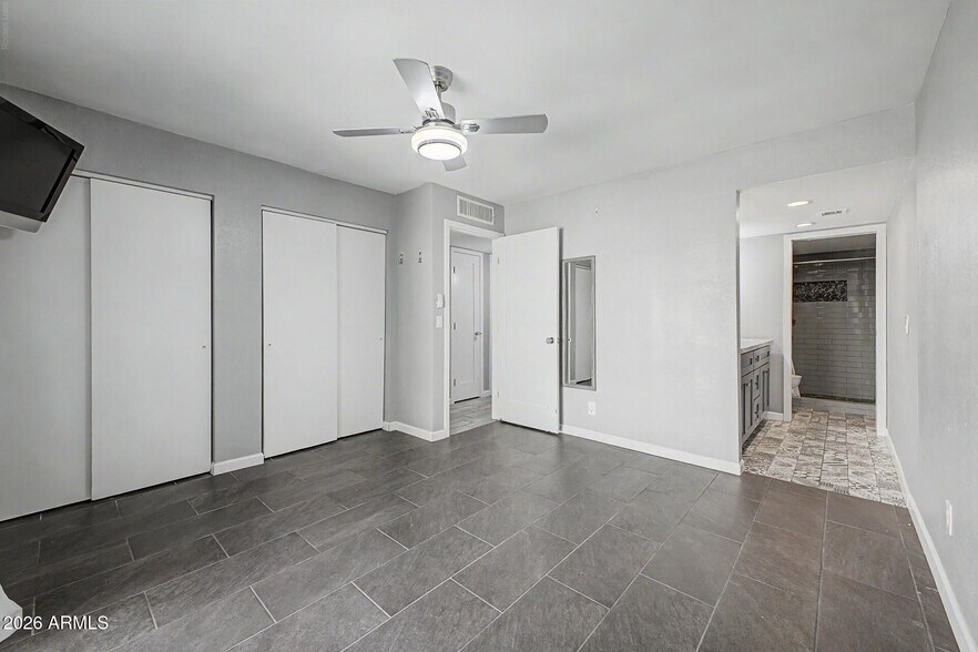 Building Photo - 5209 N 18th Dr