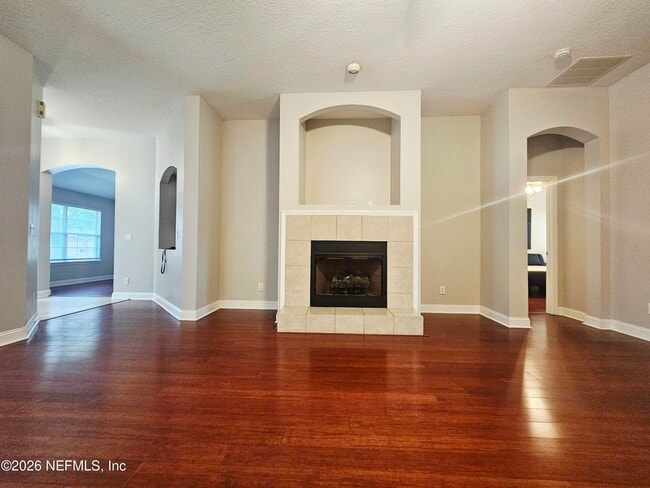 Building Photo - 5891 Green Pond Dr