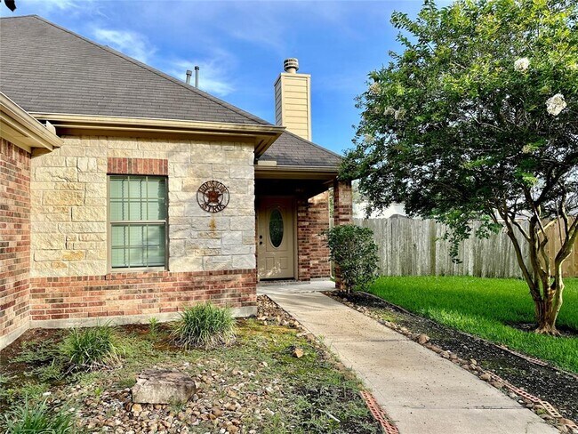 Building Photo - 2026 Bloommist Ct