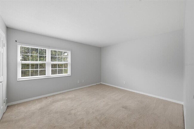 Building Photo - 10315 Carrollwood Ln