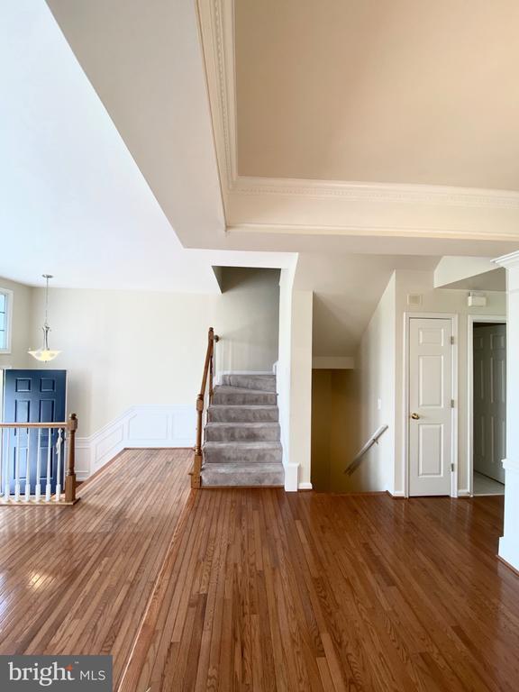 Building Photo - 81 Arell Ct
