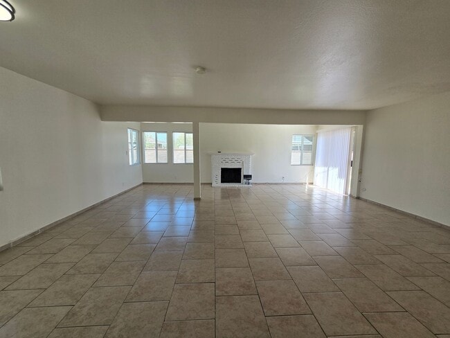 Building Photo - 1415 Boyden Ave