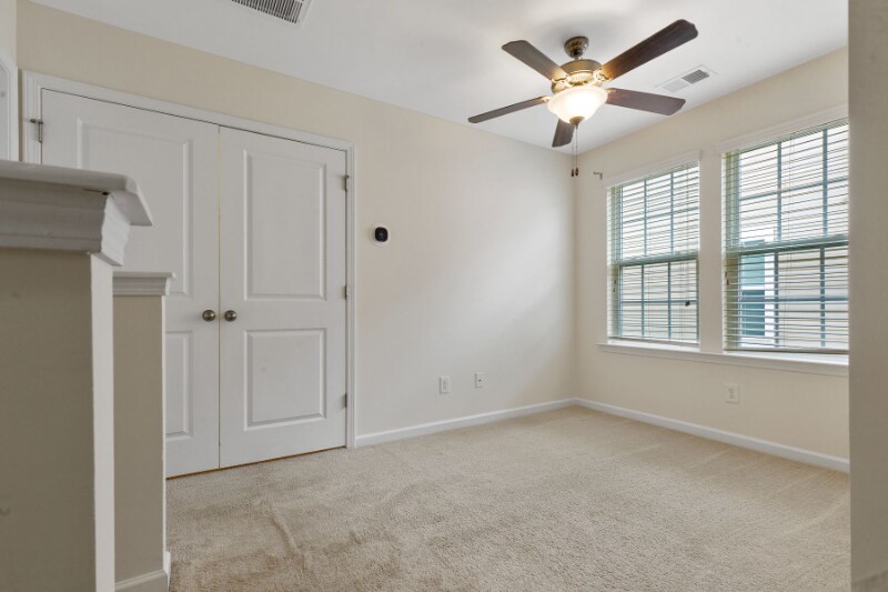 Building Photo - 9814 Lone Cypress Ln