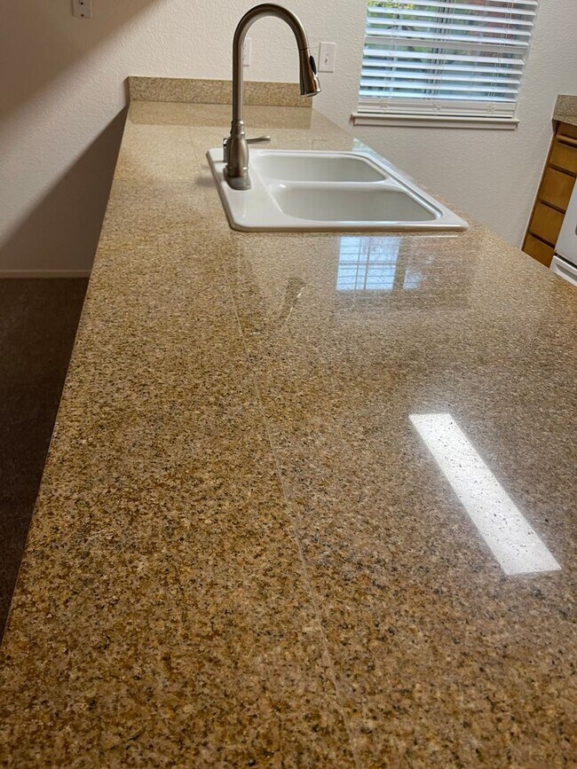 Building Photo - Chico Condo- MOVE IN SPECIAL- Elegant-3 be...