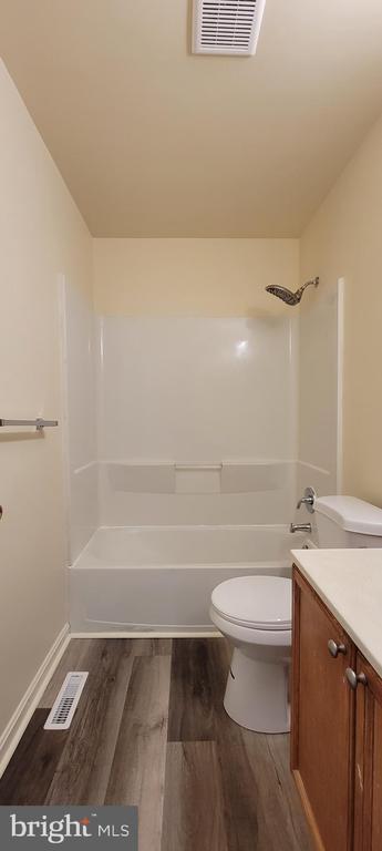 Building Photo - 601 Primus Ct
