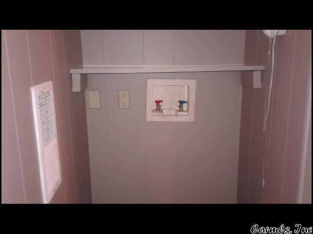 Building Photo - 6530 Corsica Dr