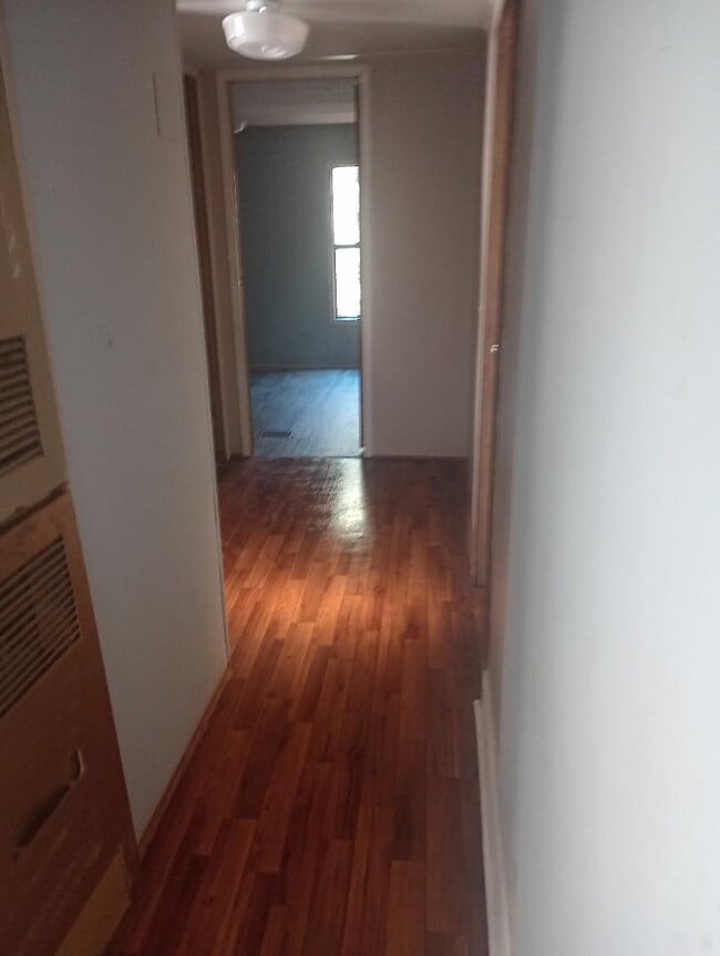 Building Photo - 147 Cherrie Murrell St