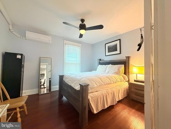 Building Photo - 3119 South Dakota Ave NE