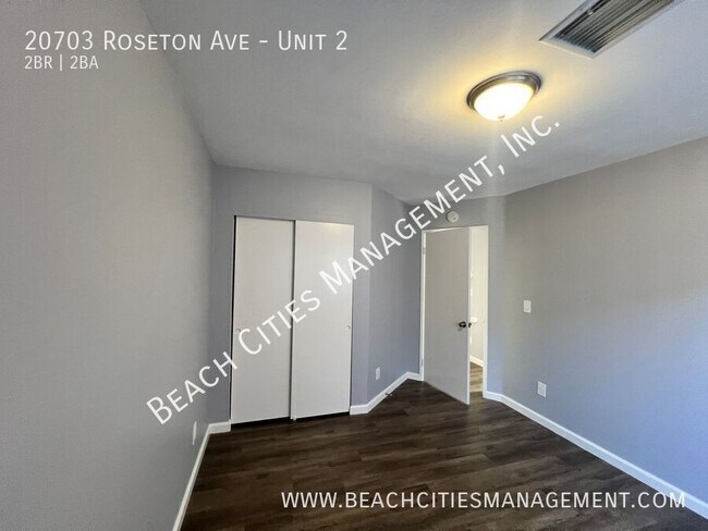 Building Photo - 20703 Roseton Ave