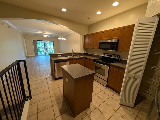 Building Photo - 2173 Tuscany Trace