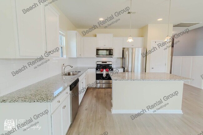 Building Photo - 3500 Cornflower Wy