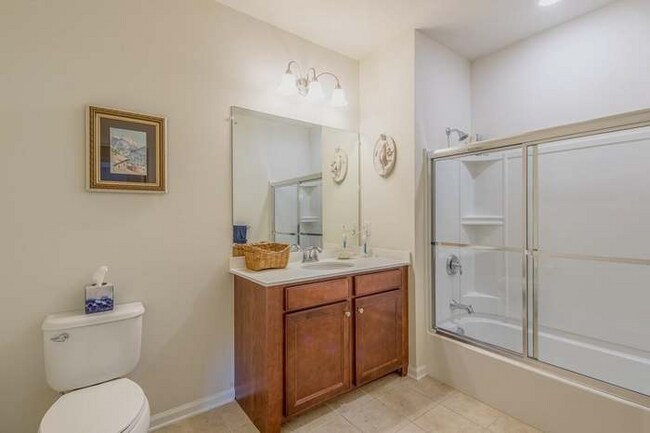 Building Photo - 23 Augustus Ct