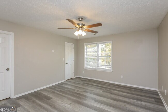 Building Photo - 721 Ashton Ln