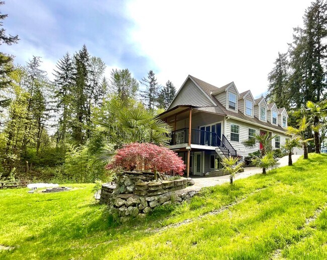 Building Photo - 14033 SE 185th Pl