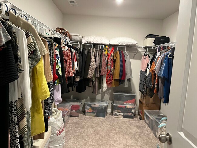 Building Photo - 1713 Wildwood Terrace Trl