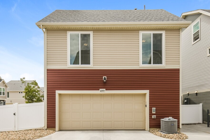 Building Photo - 18597 E 47th Pl