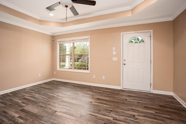 Building Photo - 2469 Waterstone Cir