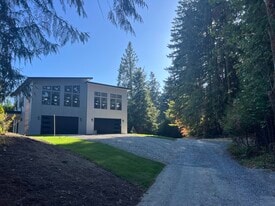 Building Photo - 21112 Locust Way