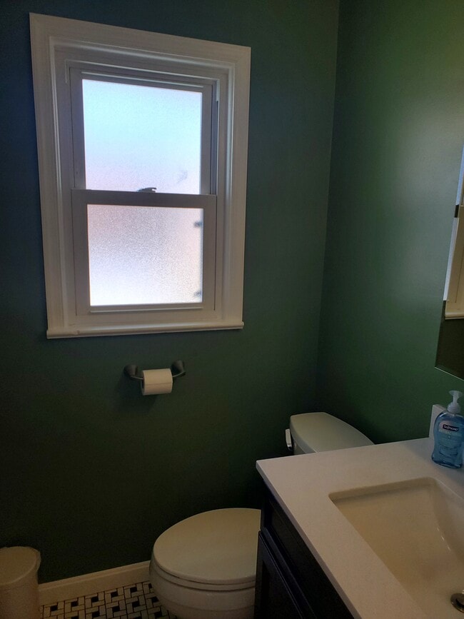 Building Photo - 6619 Beddoo St