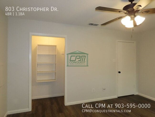 Building Photo - 803 Christopher St